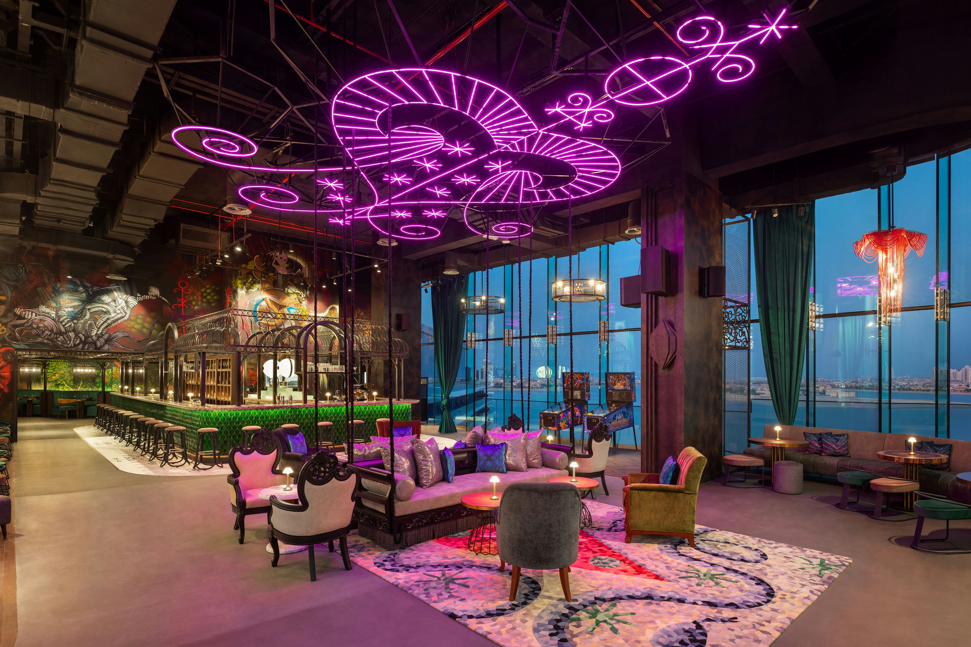 W Dubai – The Palm 52/61