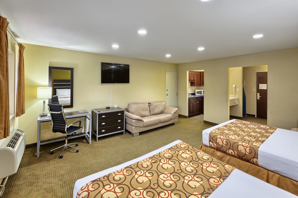 Country Hearth Inn Knightdale Raleigh 14/28