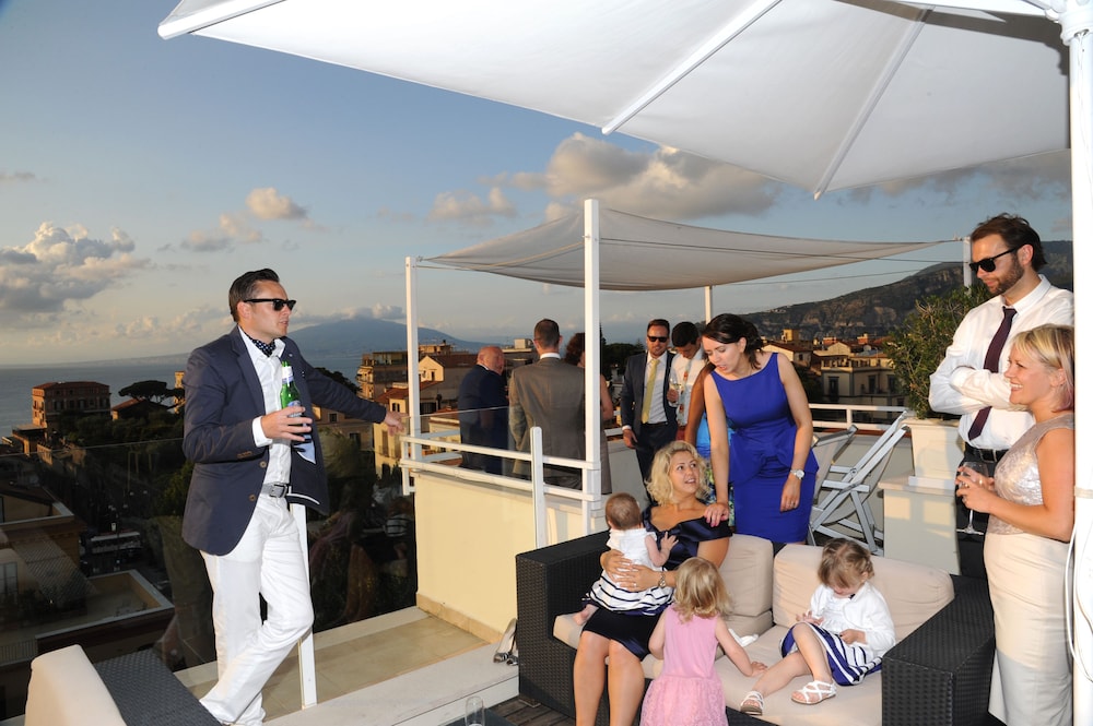 Hotel Plaza Sorrento 6/50