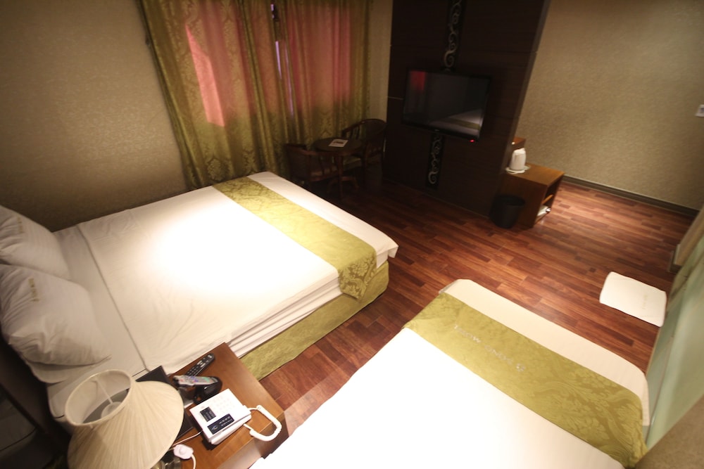 Gridt Hotel and Home Gyeongju 11/50