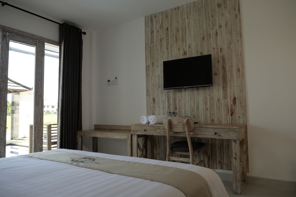 TIRTHA KHAYANGAN CANGGU 9/29