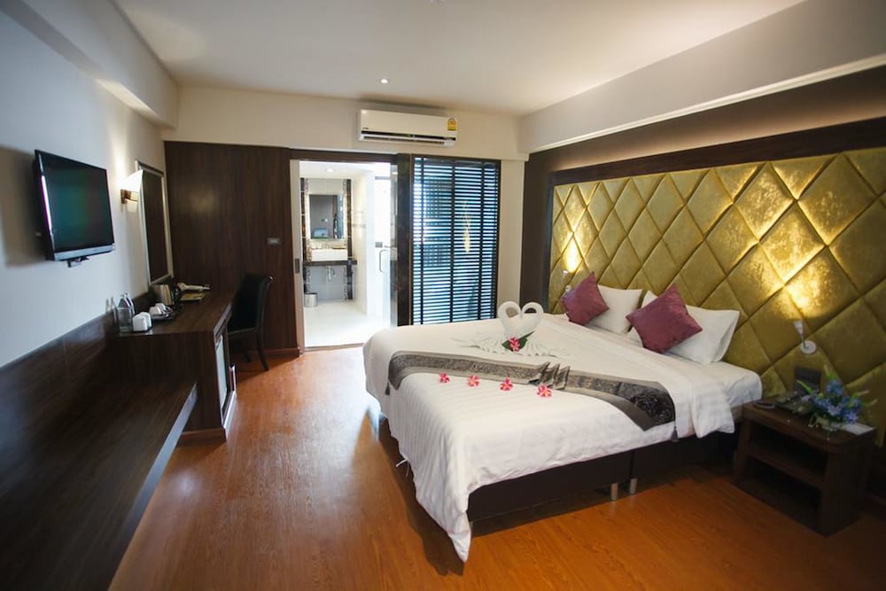 Grand Pink Hotel Hat Yai 7/49