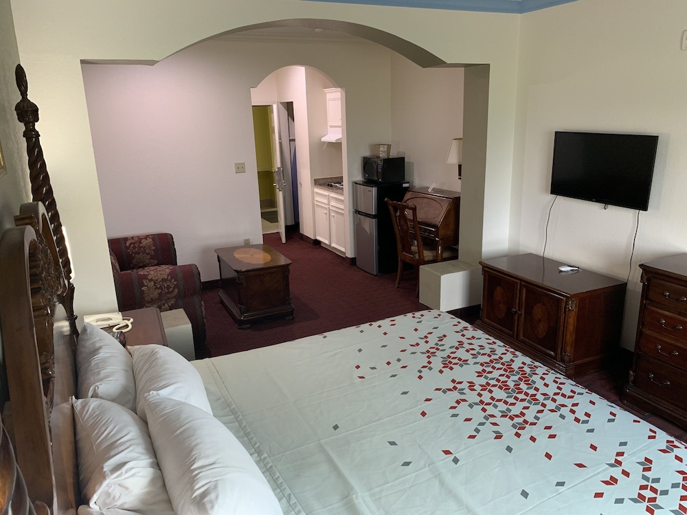 Baymont by Wyndham Texas City 24/59