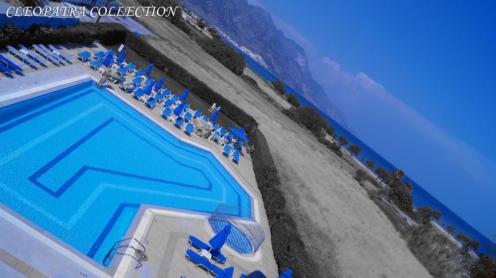 Cleopatra Superior Hotel 13/35