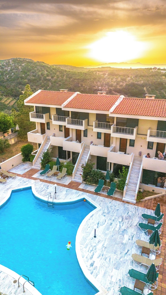 Orestis Hotel 49/56