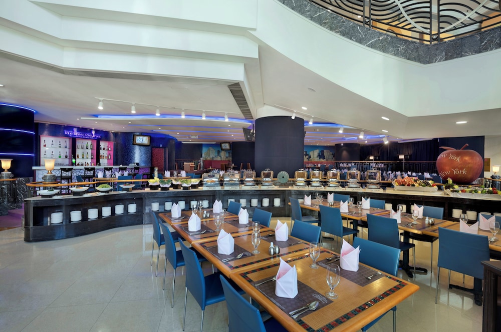 Harbour Plaza Resort City 39/62