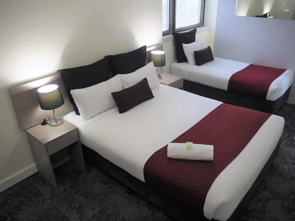George Hotel Brisbane 24/62