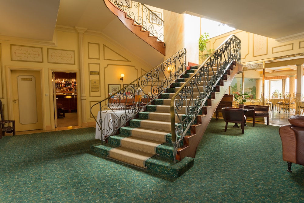 Hansa Hotel 29/49