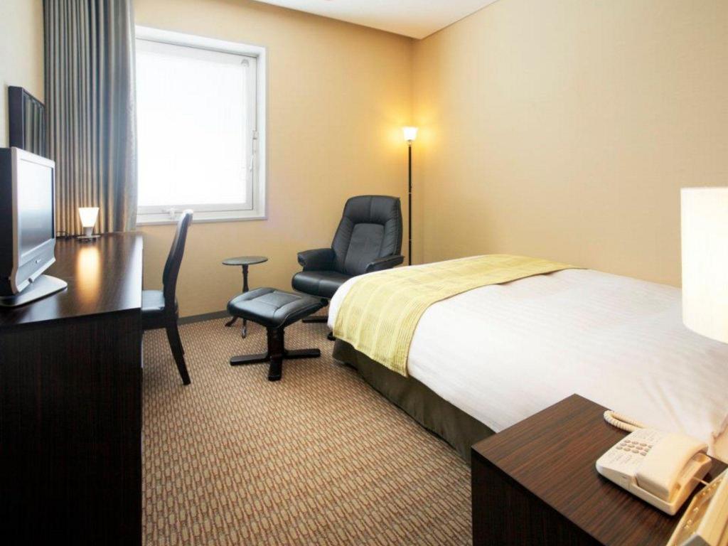 Semi Room, Semi Double Bed, Small