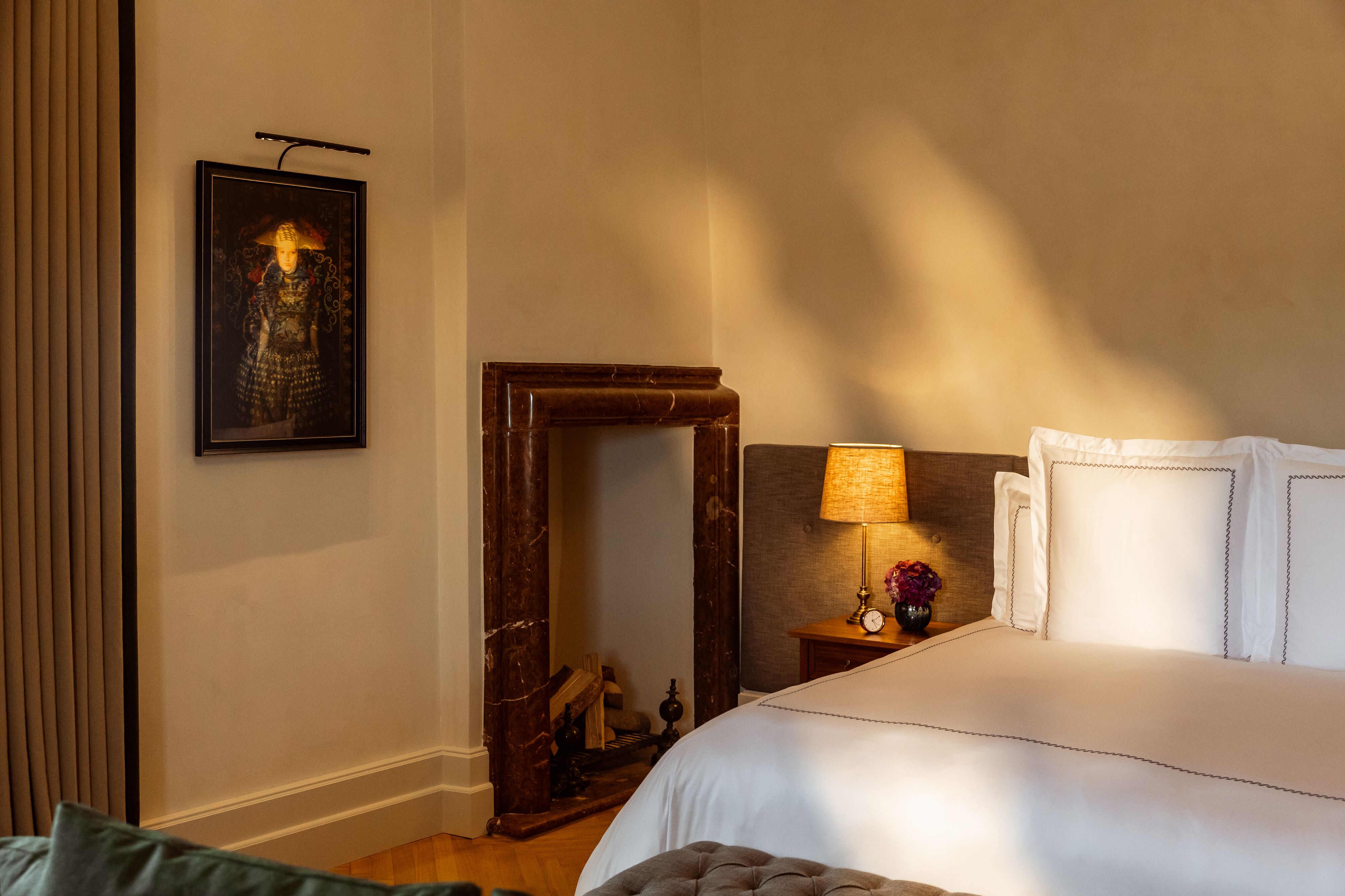 Standard, Double or Twin Bed