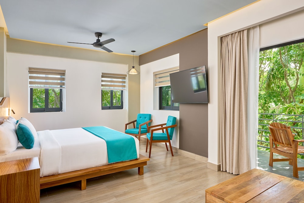 Cristalino Lagoon Front Hotel, Restaurant & Spa 29/94