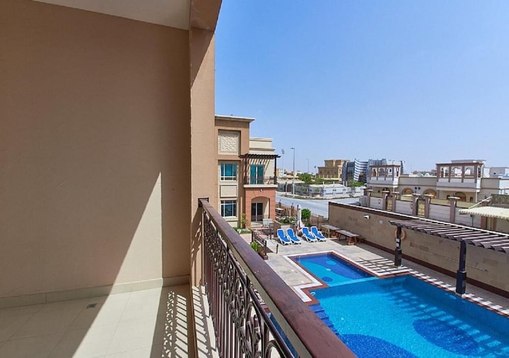 Mughal Suites 21/50