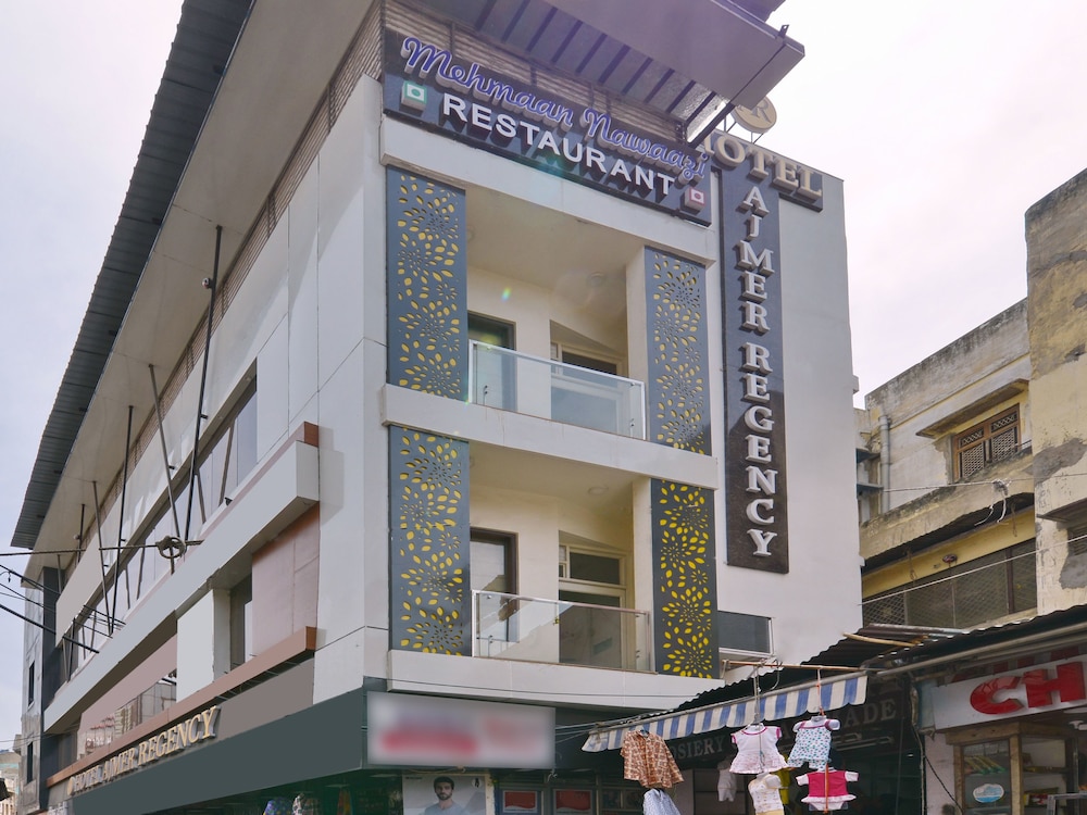 Oyo 11928 Hotel Ajmer Regency 1/15