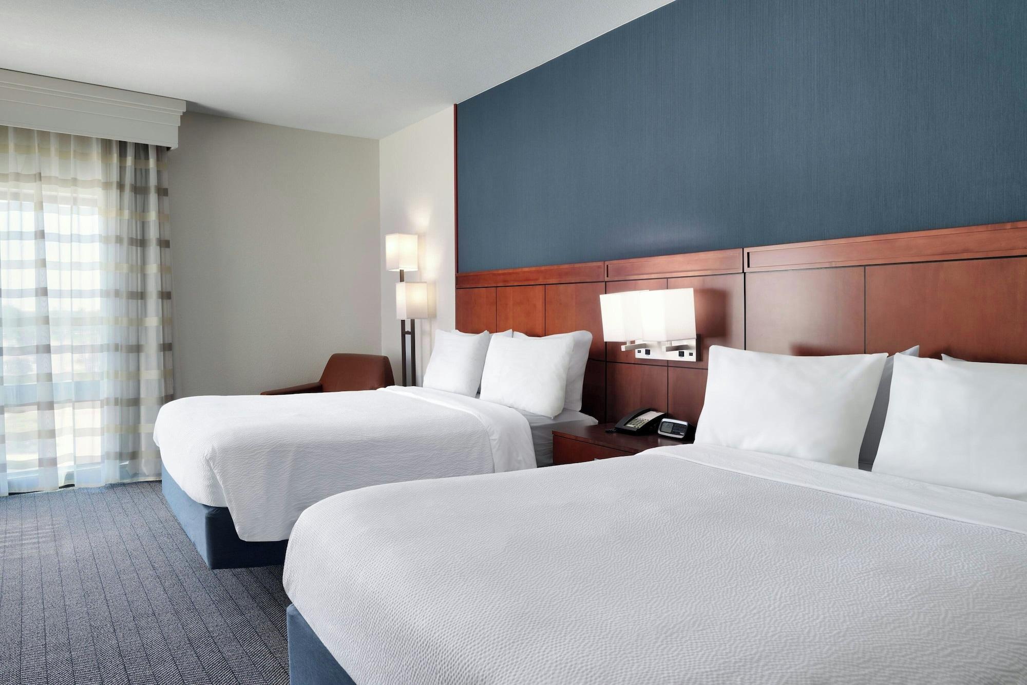 Suite, Multiple Beds
