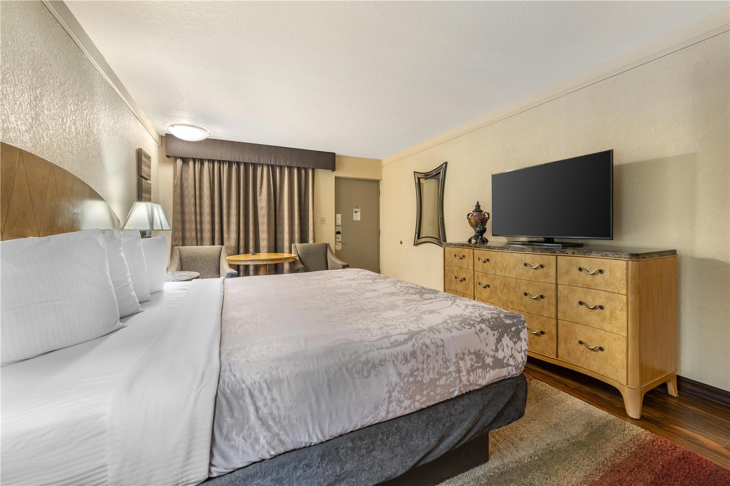Best Western Angus Inn 10/23