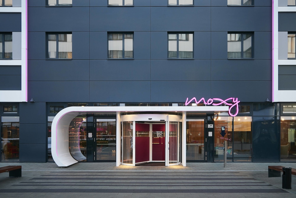 MOXY FRANKFURT ESCHBORN 3/39