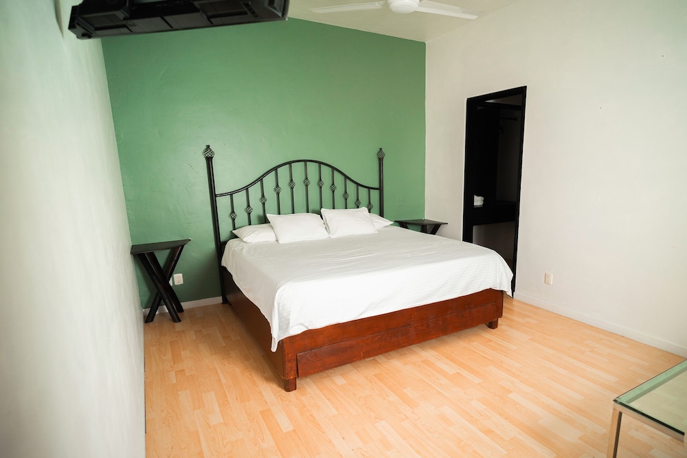 Hotel Quinta Moctezuma 19/60