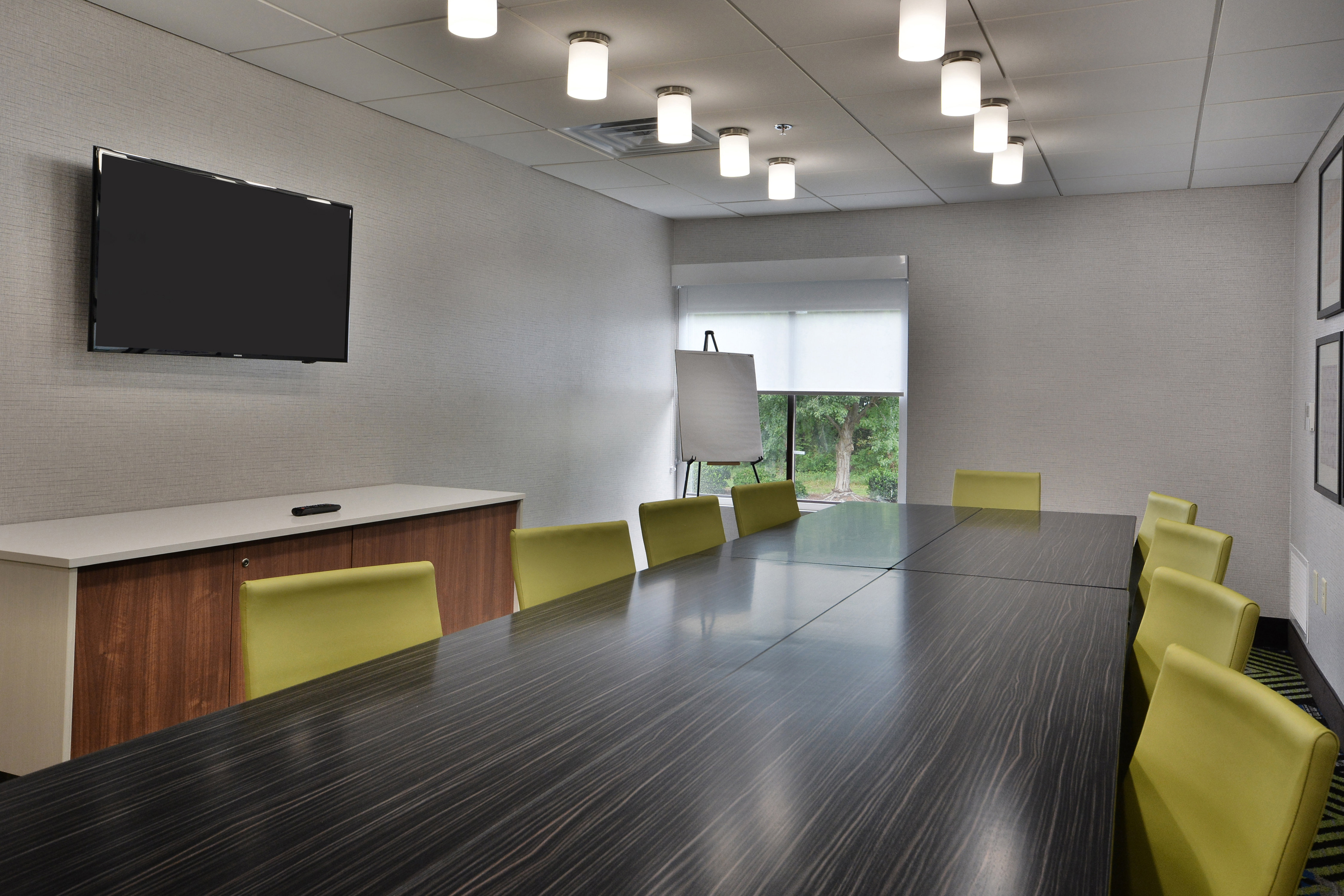 Holiday Inn Express Raleigh-Durham Airport 21/25