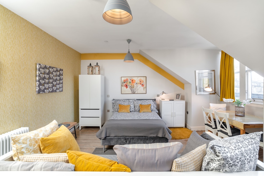 Haymarket Apartments 28/48