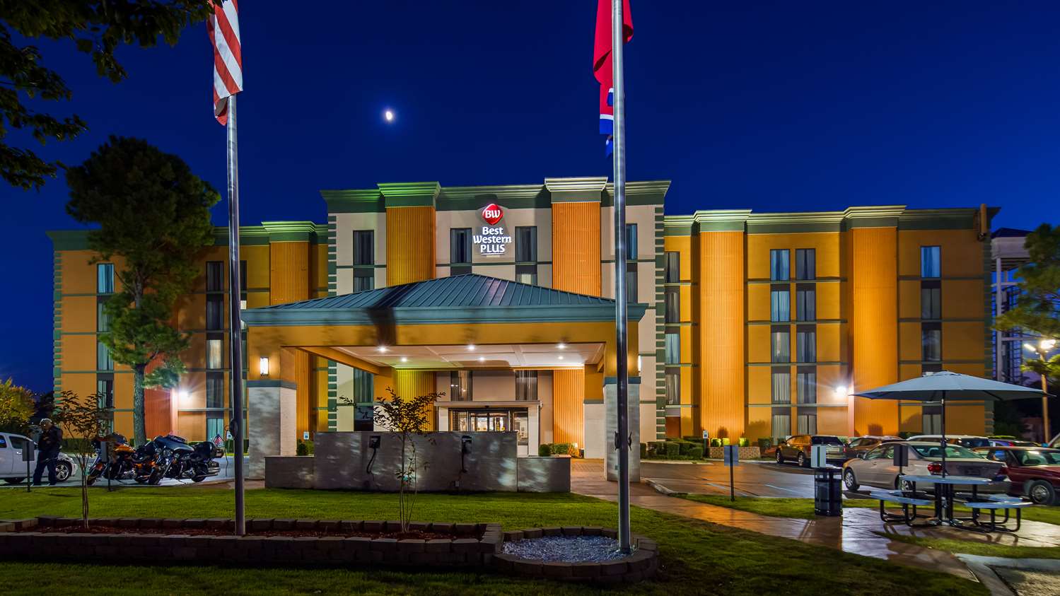 Best Western Plus Galleria Inn & Suites, Memphis TN 2/34