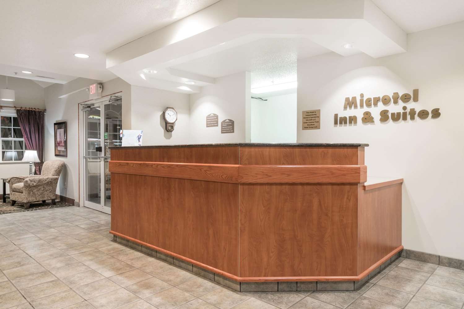 Microtel Inn Suites By Wyndham Rice Lake 4/33