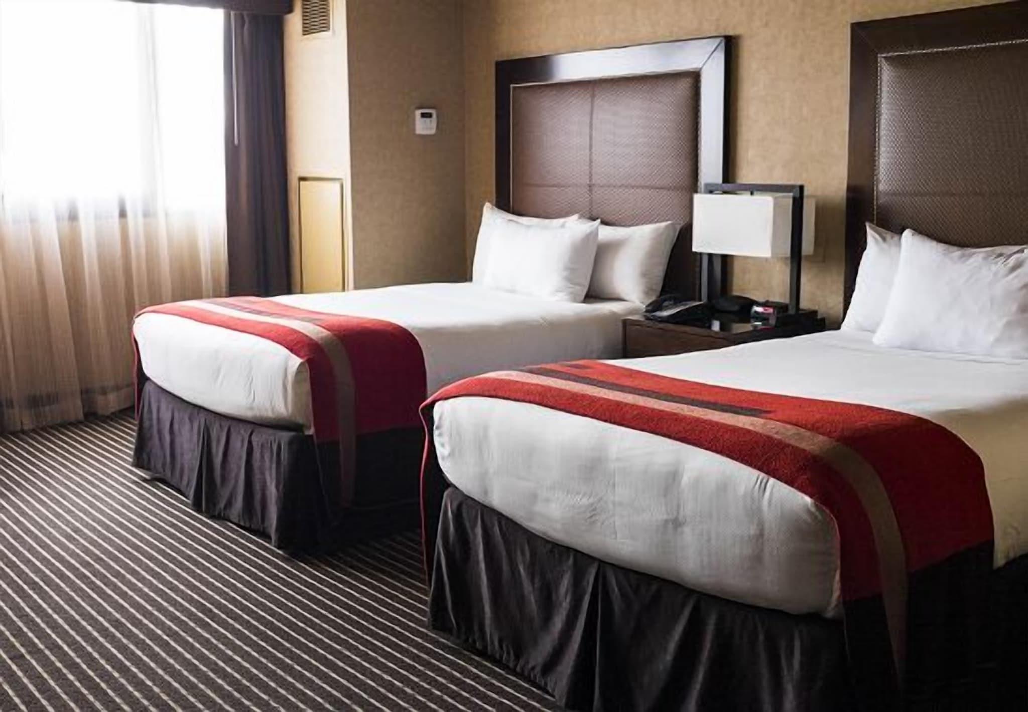 Deluxe, 2 Queen Beds