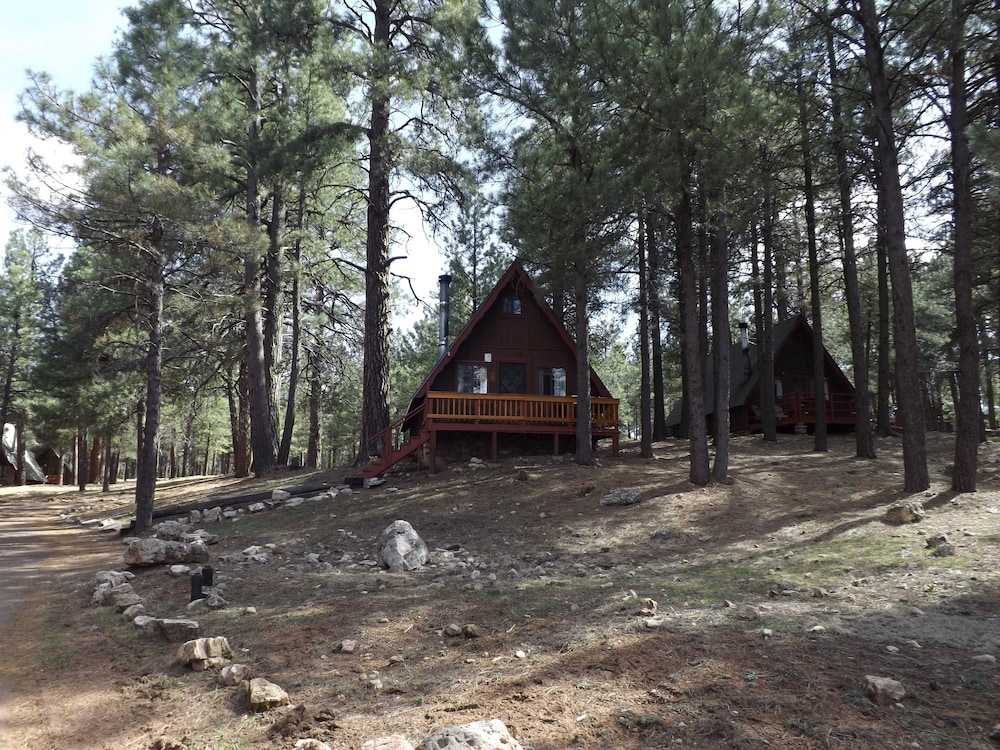 Arizona Mountain Inn and Cabins 44/50
