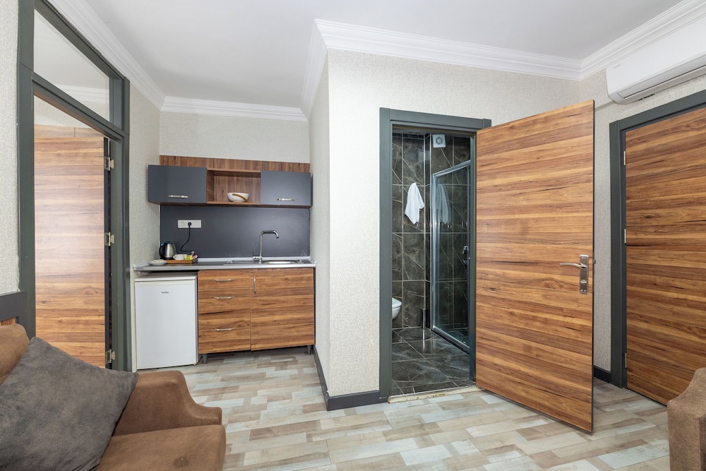 La Serena Hotel & Suites 10/50