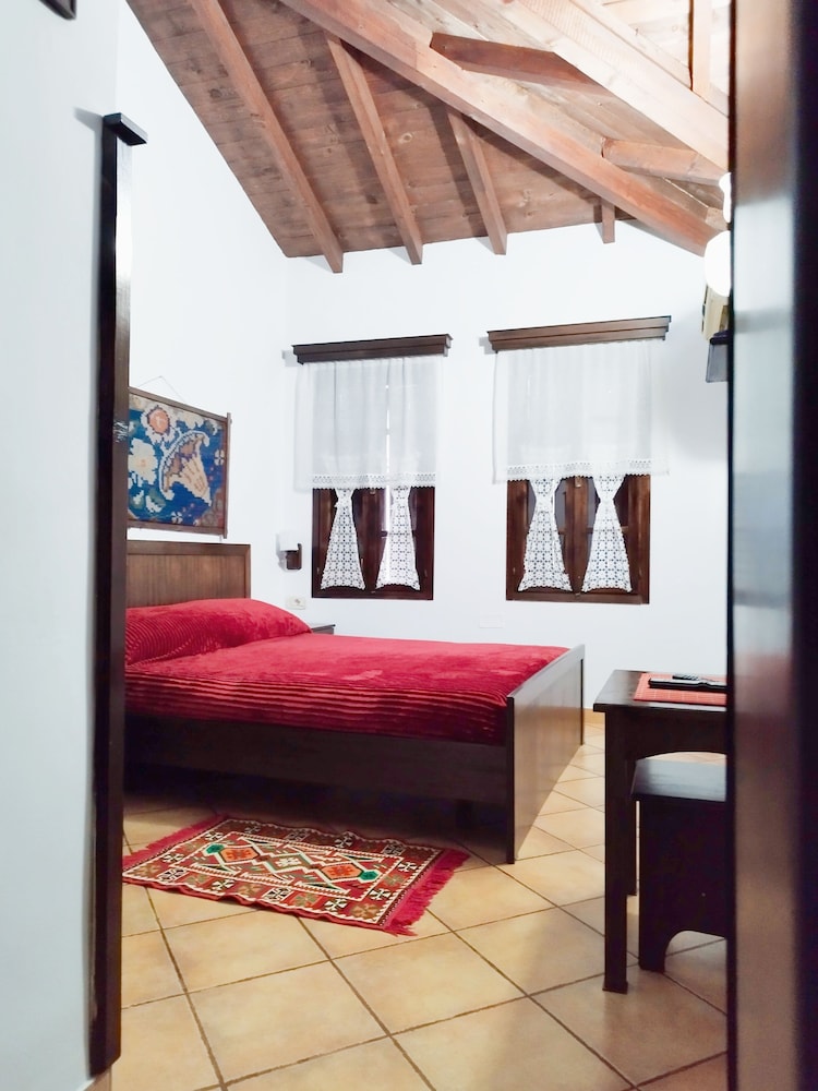 Hotel Guva Mangalem 4/61