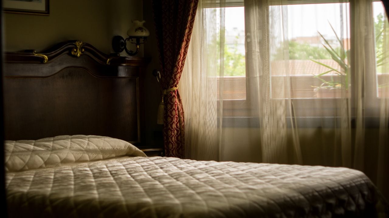 SUPERIOR, DOUBLE BED