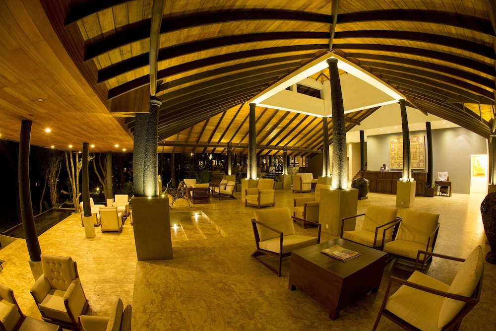 Deer Park Hotel 52/70