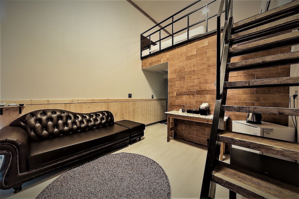Hotel Hue Loft 28/50