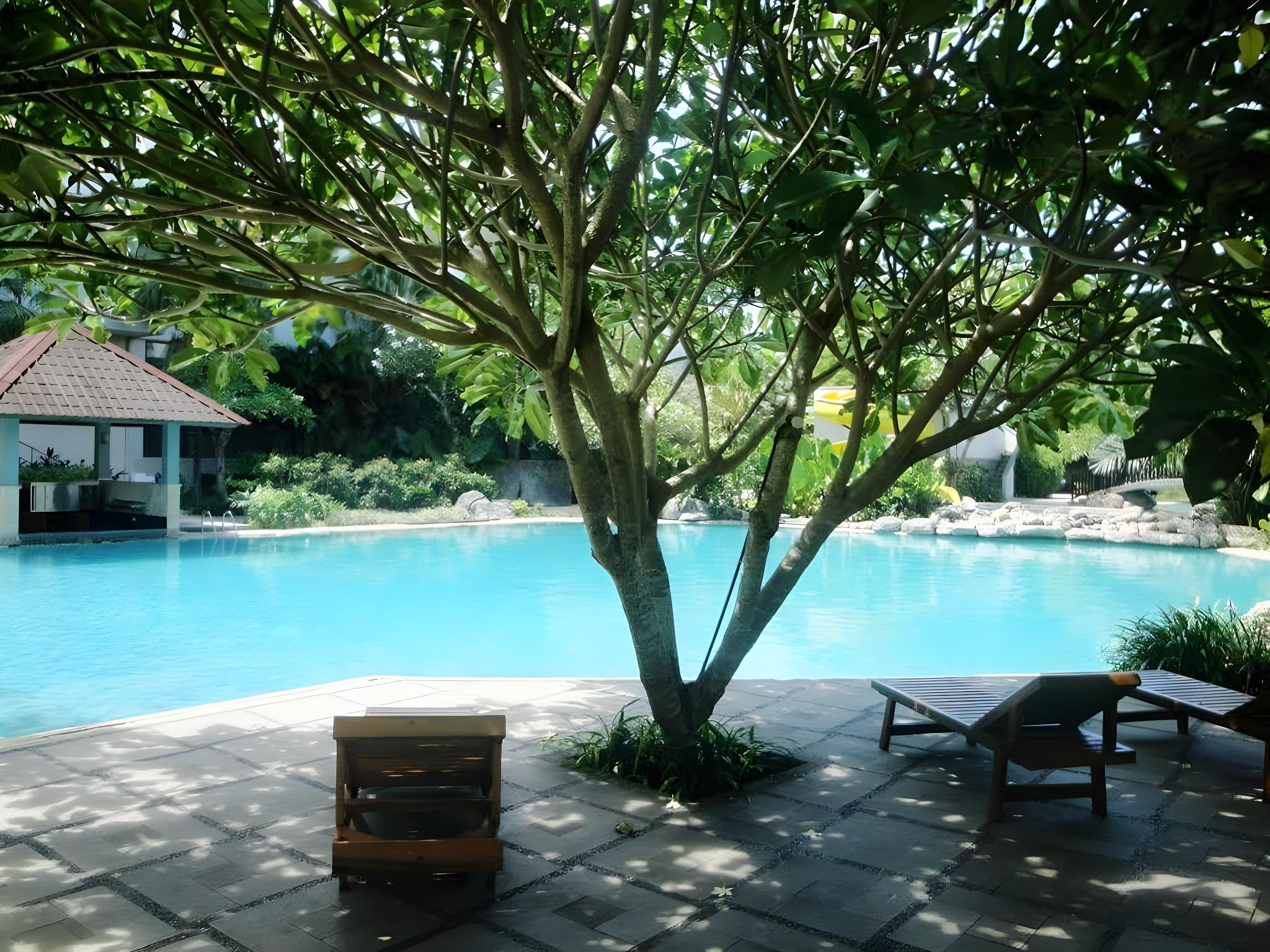 SUTAN RAJA RESORT AND CONVENTION CENTER 32/36