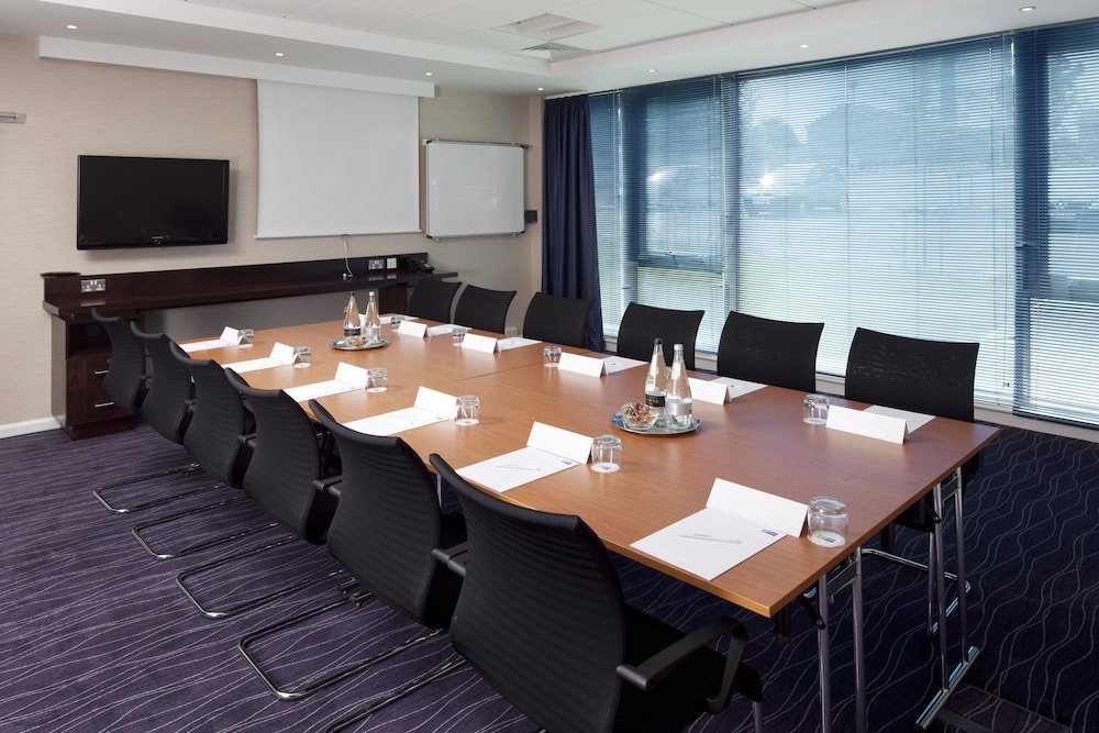 Holiday Inn Express Burnley 61/78