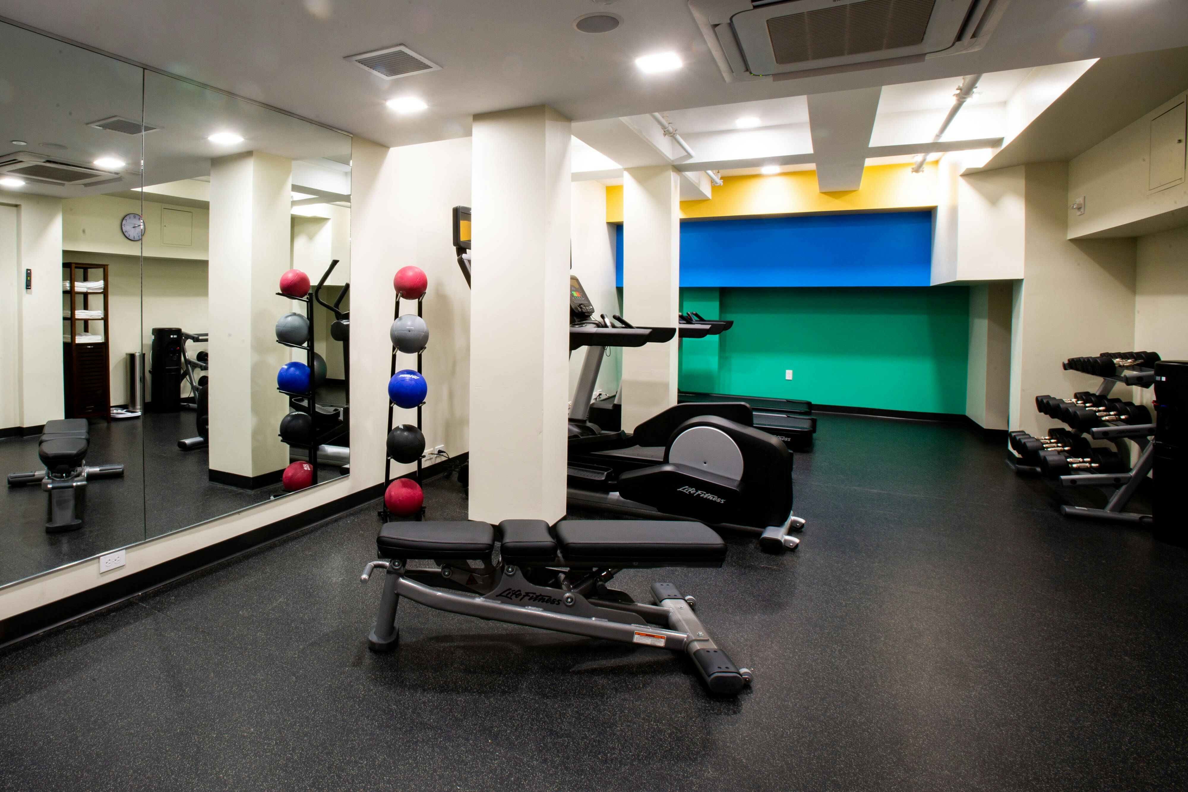 Fairfield Inn Suites By Marriott Philadelphia Downtown Center City 6/12