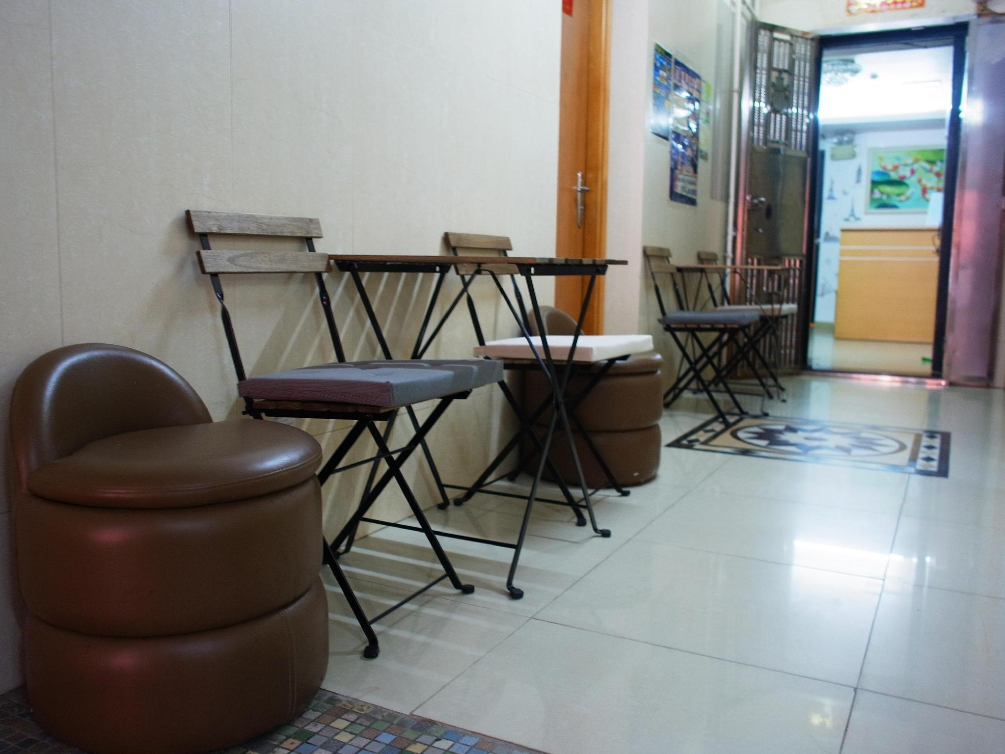Golden Island Hotel 26/28