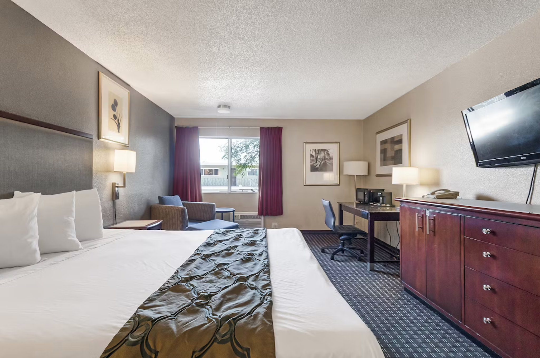 Heritage Inn Express Hayward 17/33