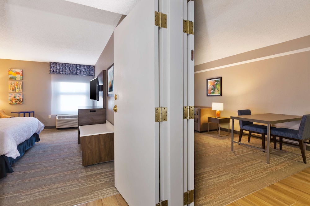 Hampton Inn Princeton 19/34