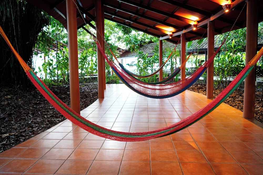 PACHIRA LODGE 52/65