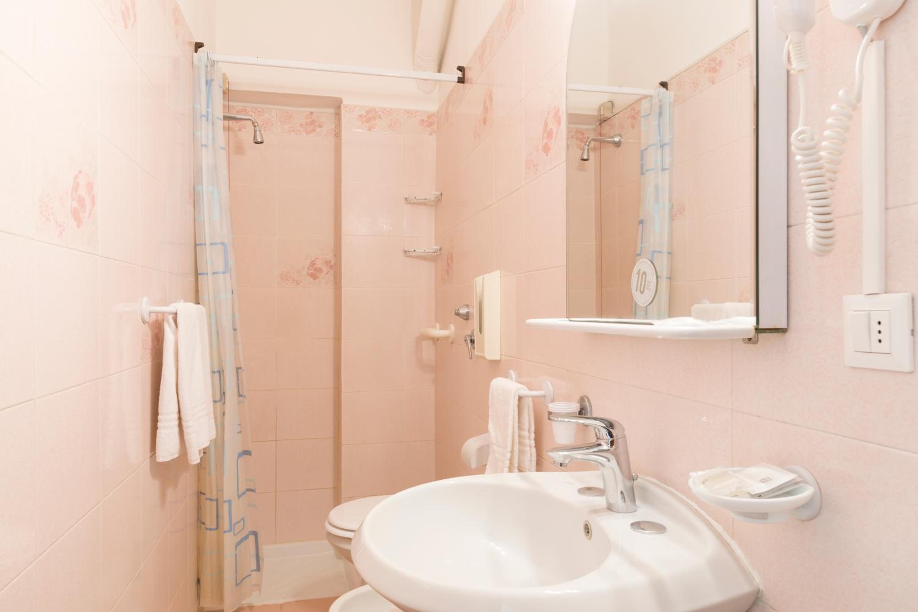 Albergo Trento 49/51