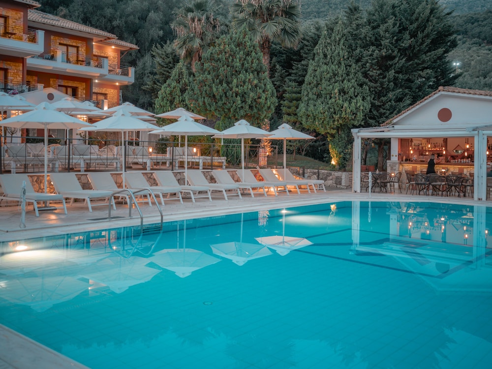 Dracos Hotel 33/56