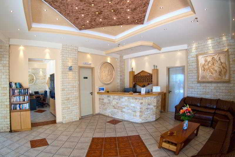 Elpis Studios And Apartments 5/50
