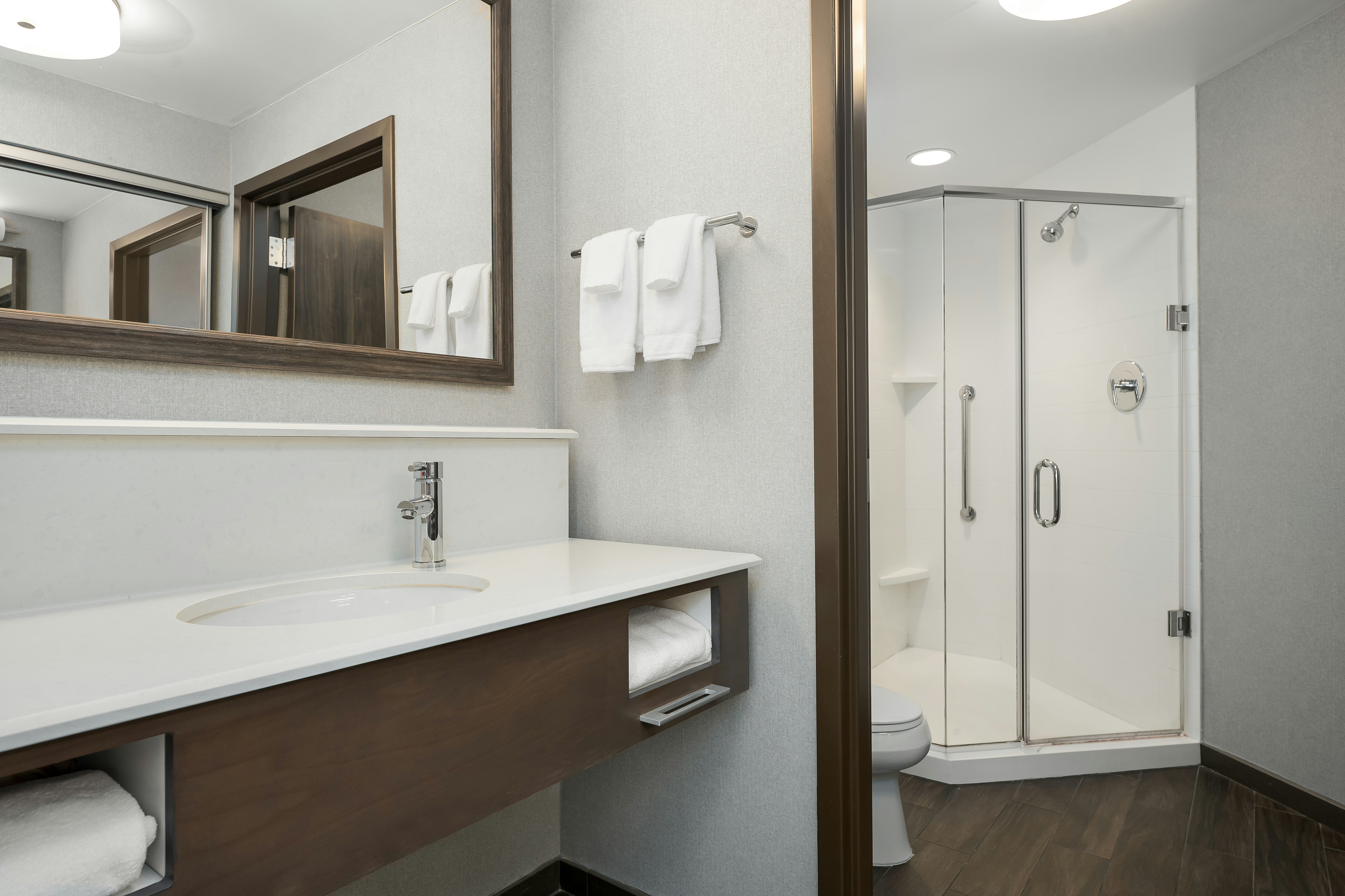 استوديو ركني بسرير كينج، Hampton Inn And Suites Memphis Germantown 5/6