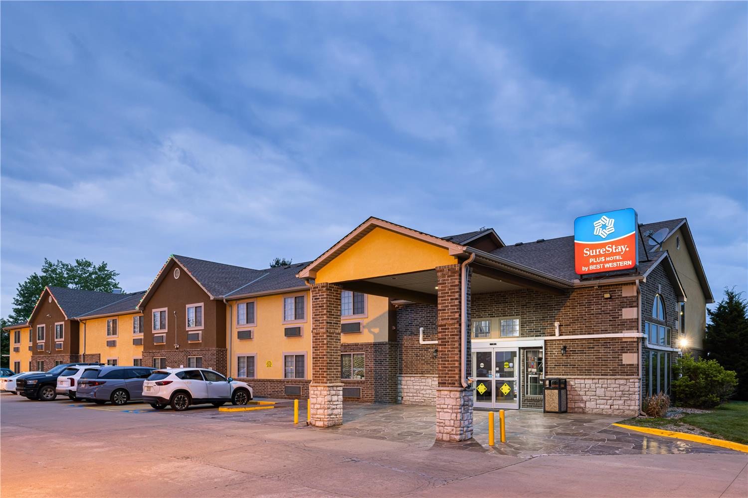SureStay Plus by Best Western Kearney Liberty Nort 1/12