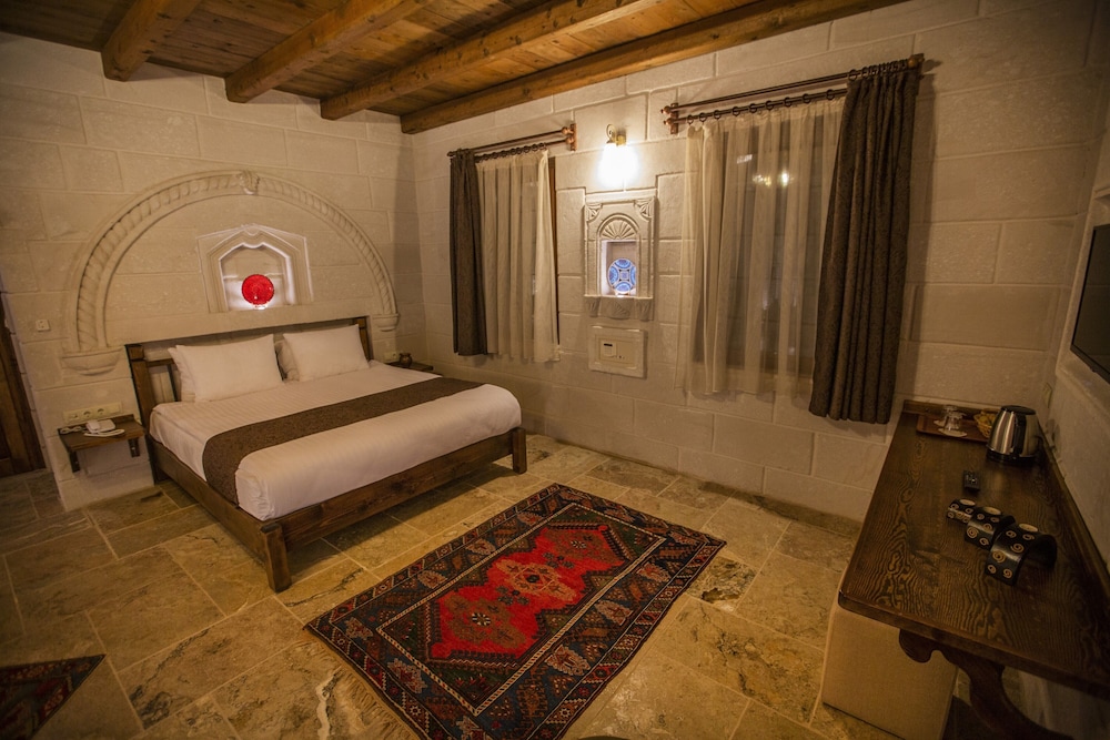 Zara Cave Hotel 17/50