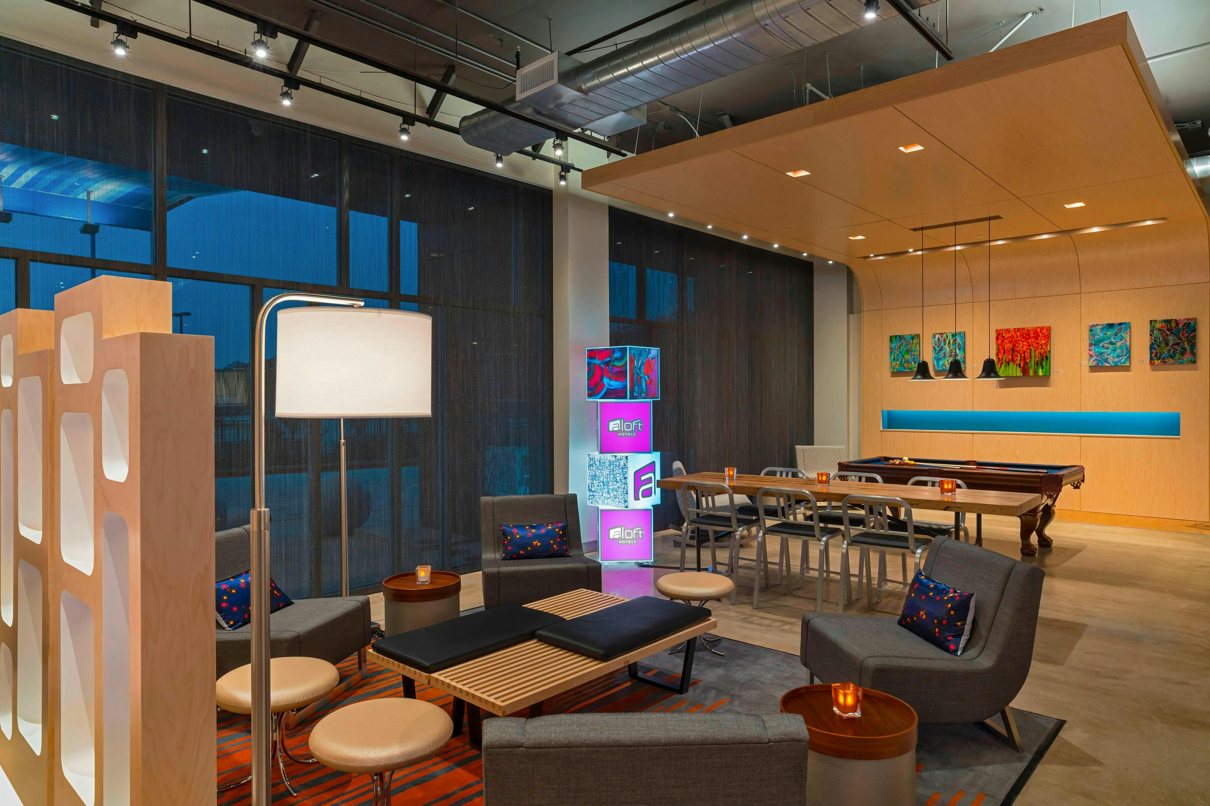 Aloft College Station 26/32