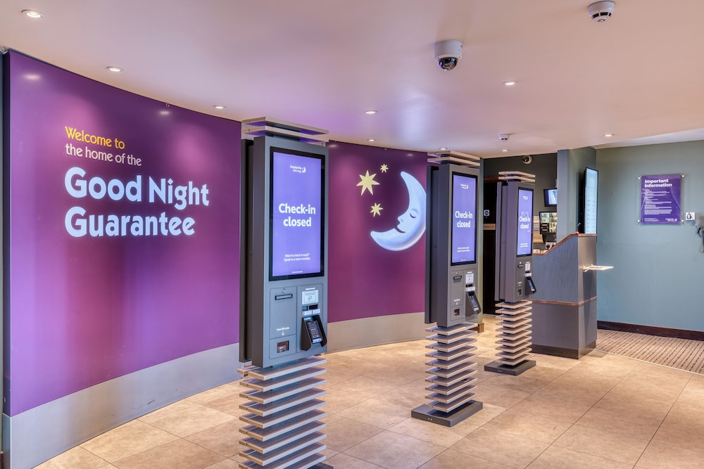 Premier Inn Southampton City Centre 24/35