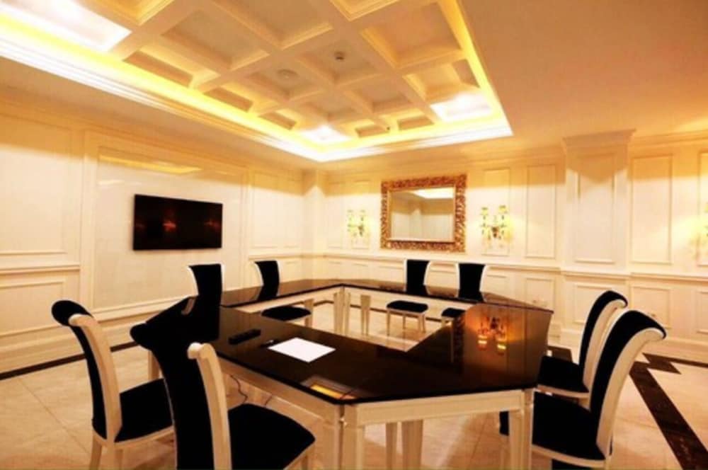 Lafayette Boutique Hotel Yogyakarta 36/47