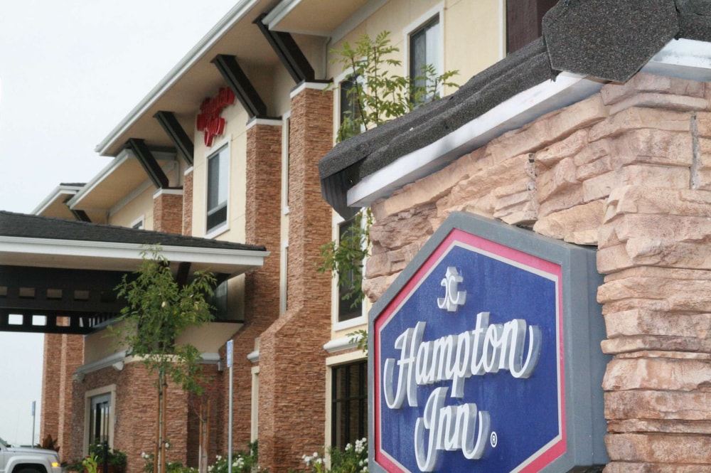 HAMPTON INN BRENTWOOD in BRENTWOOD - CA