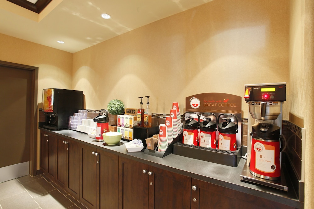 Pomeroy Inn & Suites Vegreville 14/34